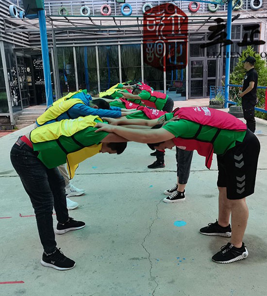 培訓(xùn)快訊培訓(xùn)時間：8月6—7日培訓(xùn)地點:城建培訓(xùn)中心培訓(xùn)單位:某食品公司培訓(xùn)課程:拓展